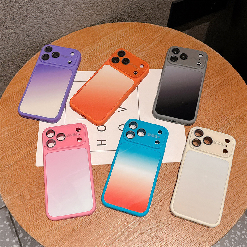 Роскошный чехол для iPhone 17  – обзор и цена Gradient Color Case