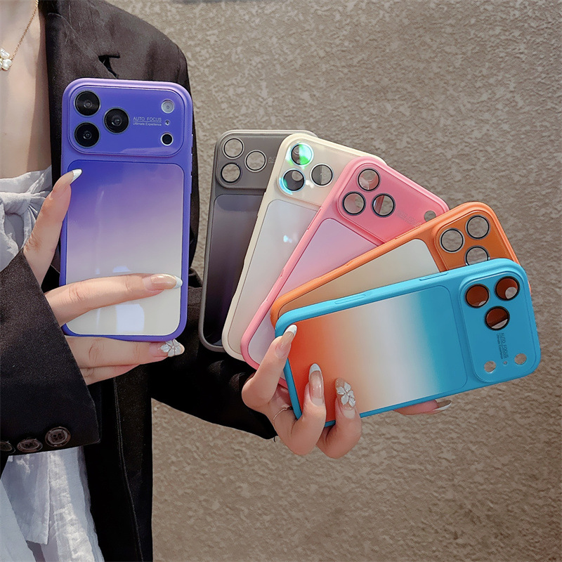 Роскошный чехол для iPhone 17  – обзор и цена Gradient Color Case